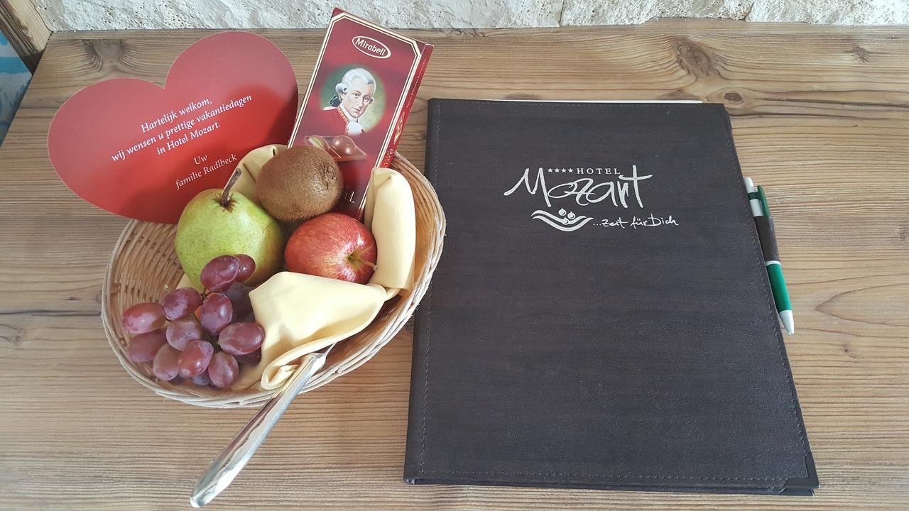 לאנדק Hotel Mozart מראה חיצוני תמונה